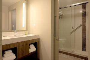 Doubletree By Hilton Chicago Midway Airport, Il Hotel